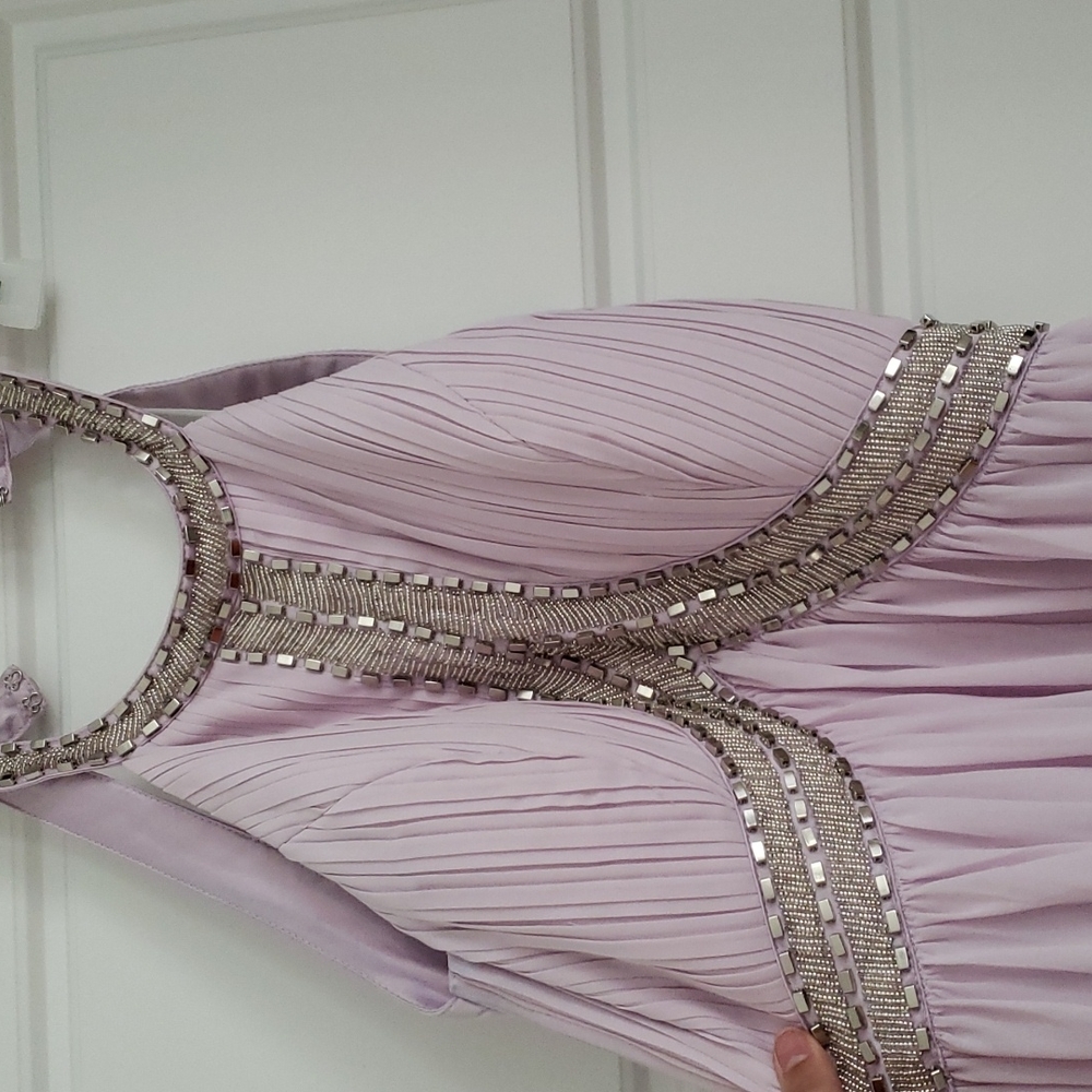 Gown - Picture 2 of 5